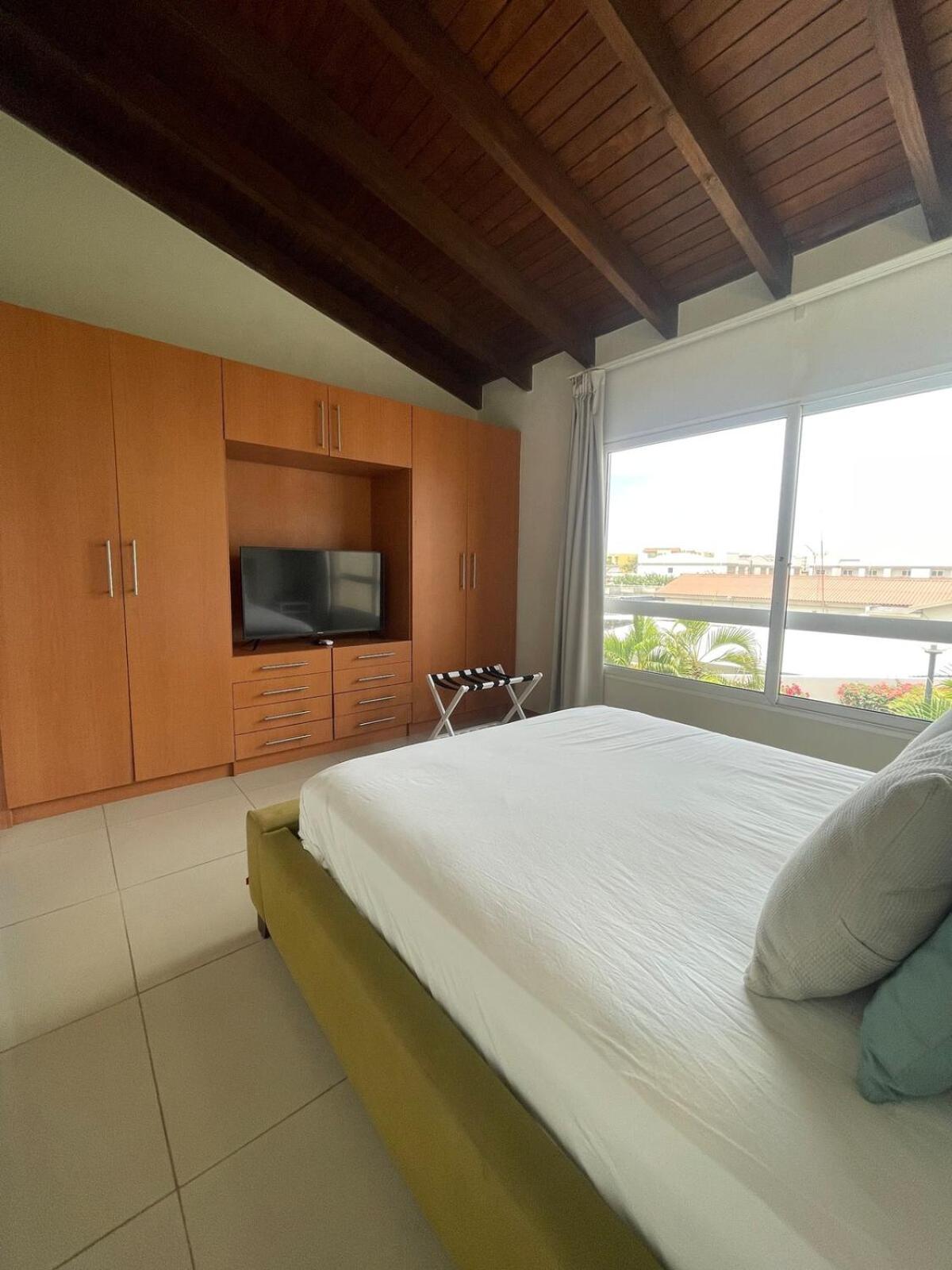 Eagle Beach Luxury House, Walking Distance To The Beach Palm Beach Luaran gambar